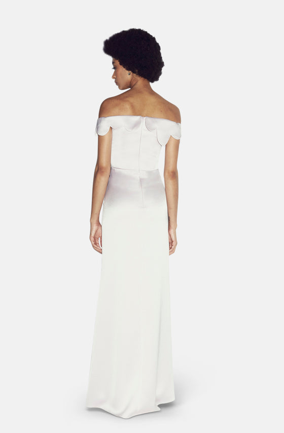 SHIN WHITE GOWN